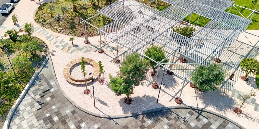 Parco pubblico di nuova realizzazione visto dal drone